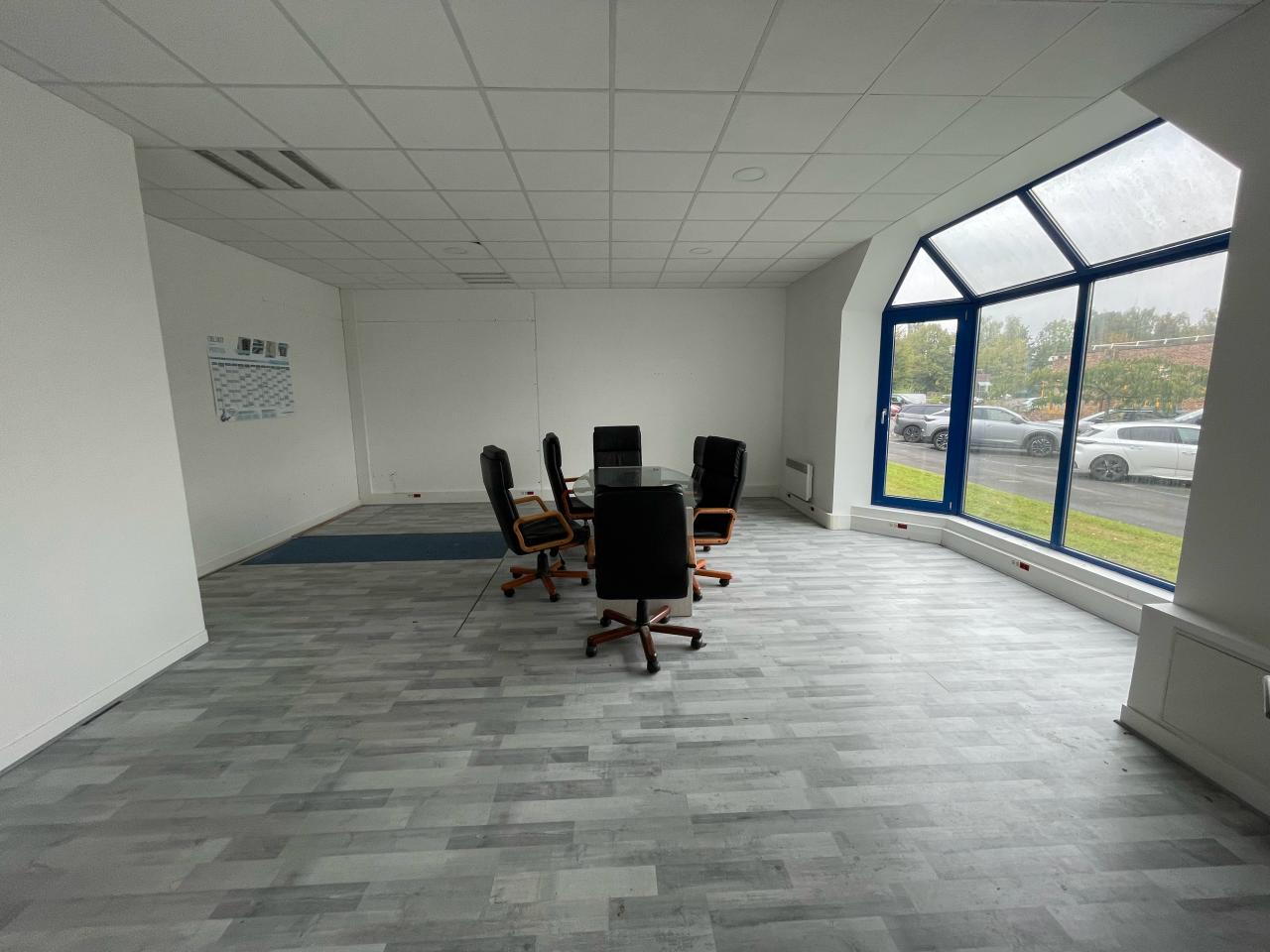 Local d'activité Croissy-Beaubourg 316m² Location local d'activité Croissy-Beaubourg Seine-et-Marne OLACT2423172 3